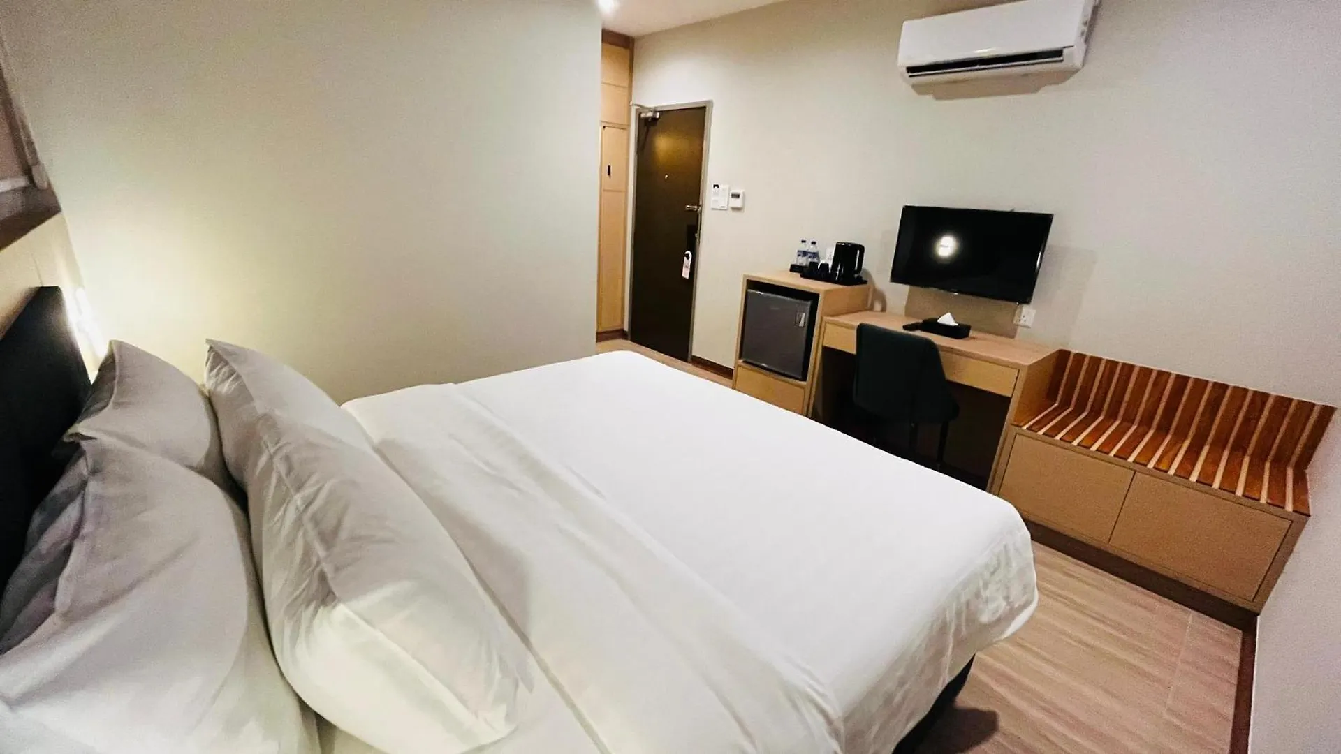 Forum Hotel Penang جورج تاون 3*,